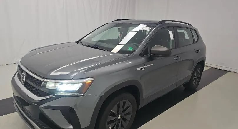 Used 2022 Volkswagen Taos S AWD/4WD image 1