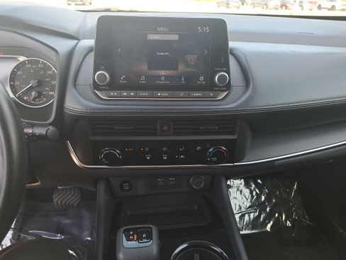 Certified 2024 Nissan Rogue S AWD/4WD image 18