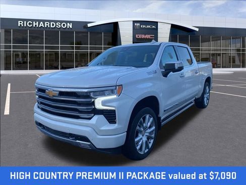 Used 2024 Chevrolet Silverado 1500 High Country image 2