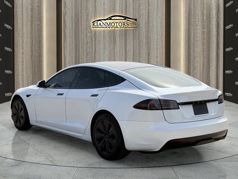 Used 2025 Tesla Model S image 7