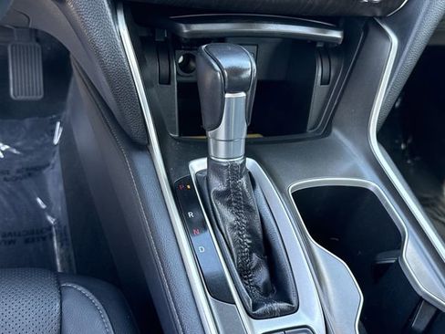 Used 2018 Honda Accord Touring image 33
