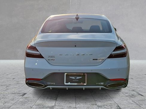 Certified 2025 Genesis G70 3.3T Advanced AWD/4WD image 5