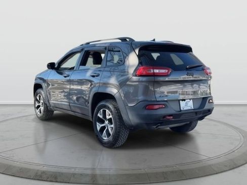 Used 2014 Jeep Cherokee Trailhawk w/ Leather Interior Group image 4