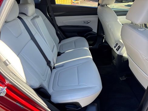 Certified 2025 Hyundai Tucson SEL image 15