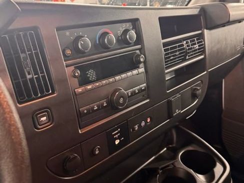 Used 2025 GMC Savana 2500 w/ Driver Convenience Package RWD image 13
