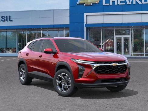 New 2026 Chevrolet Trax LT FWD image 7