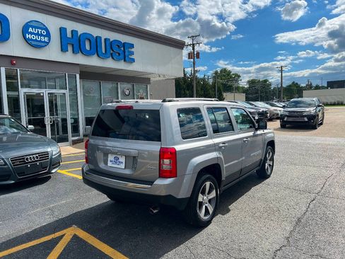 Used 2016 Jeep Patriot High Altitude AWD/4WD image 11