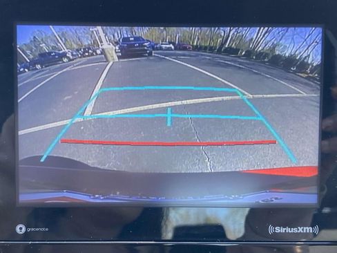 Used 2022 Toyota Camry SE image 28