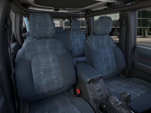 New 2025 Ford Bronco Heritage Edition image 10