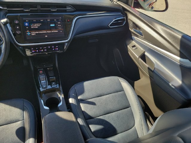 Used 2022 Chevrolet Bolt EUV Premier w/ Sun & Sound Package FWD image 15
