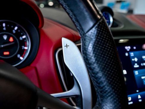 Used 2022 Maserati Ghibli Modena image 42