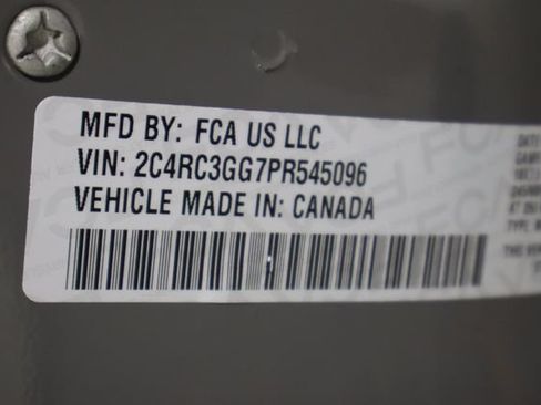 Used 2023 Chrysler Pacifica Limited w/ Uconnect Theater Family Group AWD/4WD image 42