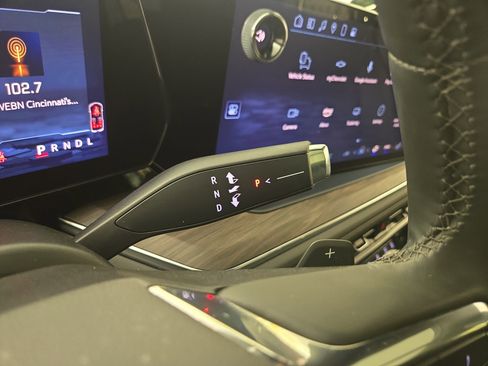 Certified 2025 Chevrolet Tahoe Z71 w/ Z71 Off-Road Package image 25