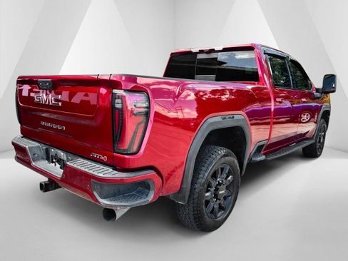 Used 2024 GMC Sierra 2500 AT4 w/ AT4 Premium Plus Package AWD/4WD image 6