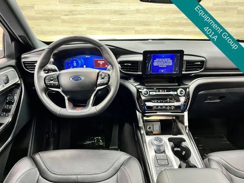 Used 2024 Ford Explorer ST w/ Equipment Group 401A AWD/4WD image 2