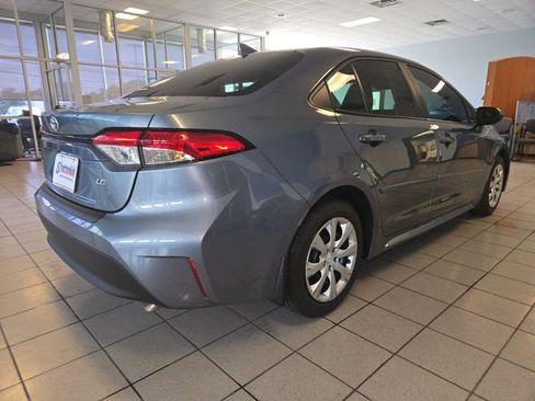 Used 2024 Toyota Corolla LE FWD image 8
