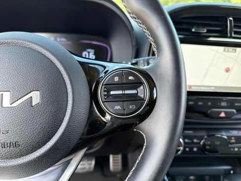 Used 2024 Kia Soul GT-Line FWD image 17
