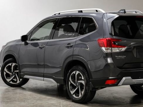Used 2023 Subaru Forester Touring image 21