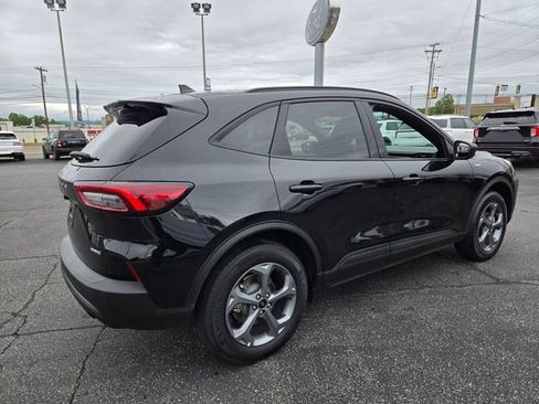 Used 2025 Ford Escape ST-Line AWD/4WD image 7