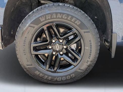 Used 2021 Chevrolet Silverado 1500 LT Trail Boss w/ Convenience Package II AWD/4WD image 11