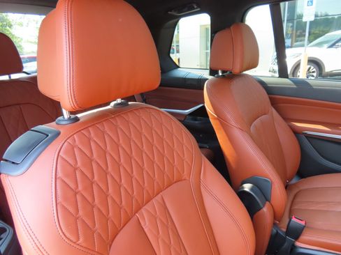 Used 2024 BMW X7 M60i w/ Executive Package AWD/4WD image 34