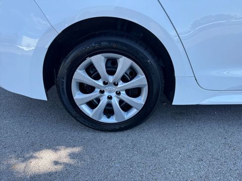 Used 2023 Toyota Corolla LE FWD image 28