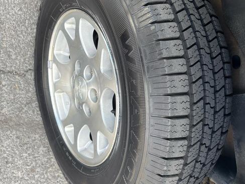 Used 2004 Chevrolet Tahoe Z71 w/ Z71 Preferred Equipment Group image 13