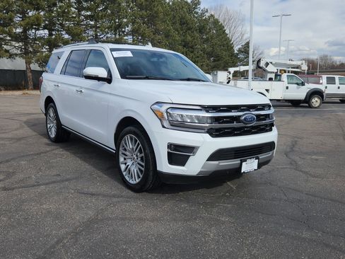 Certified 2024 Ford Expedition Limited image 21