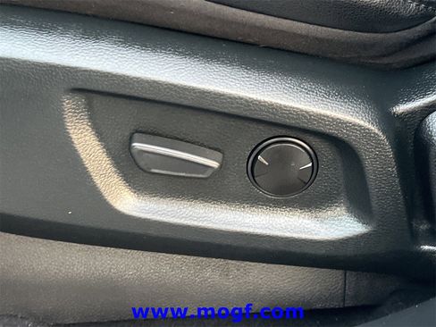 Used 2022 Ford Ranger Lariat w/ Equipment Group 501A High image 21