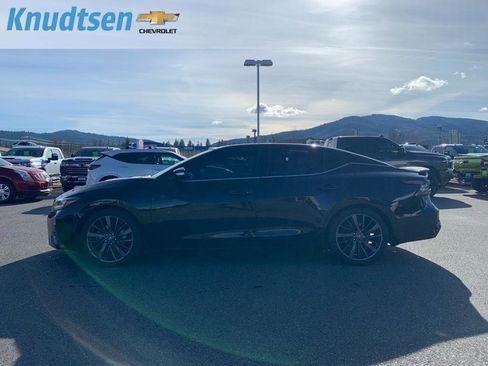 Used 2020 Nissan Maxima Platinum w/ Reserve Package image 4