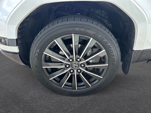 Certified 2024 Lexus GX 550 w/ Cold Area Package AWD/4WD image 10
