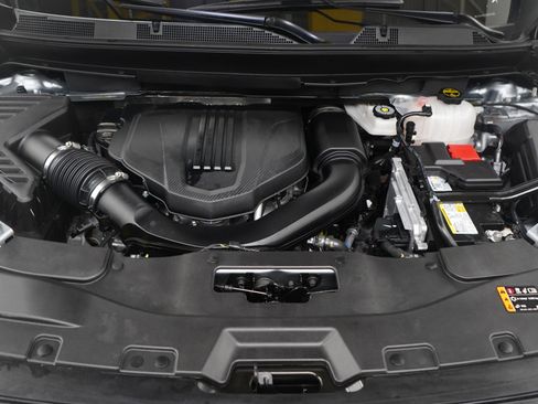 Used 2025 GMC Acadia Elevation w/ Elevation Premium Package image 30