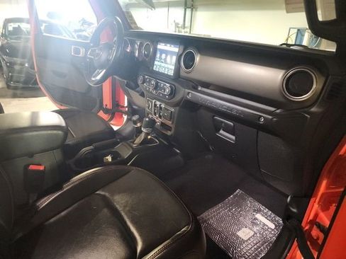 Used 2019 Jeep Wrangler Unlimited Rubicon image 10