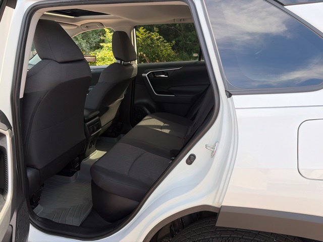 Used 2019 Toyota RAV4 XLE w/ Convenience Package AWD/4WD image 17