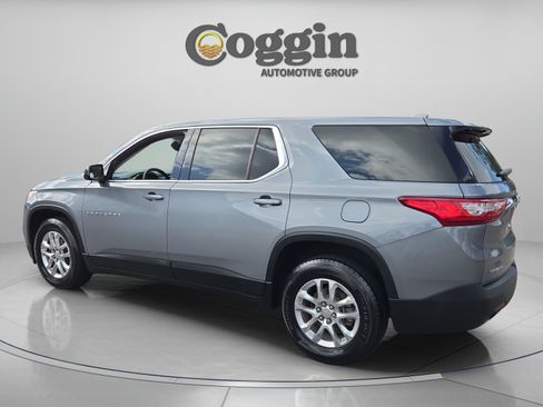 Certified 2020 Chevrolet Traverse LS w/ LPO, Floor Liner Package FWD image 3