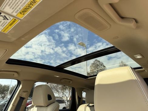 Used 2025 Acura MDX w/ Advance Package image 24