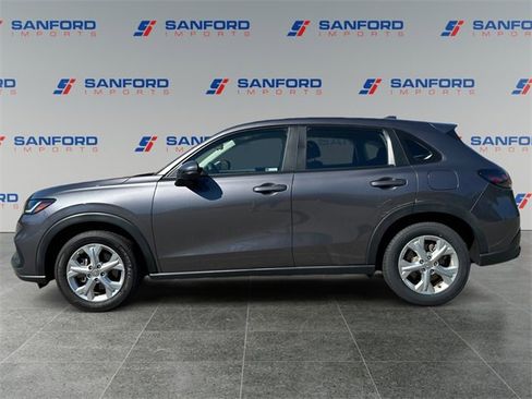Used 2023 Honda HR-V LX image 2