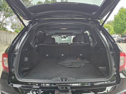 Used 2023 Honda Passport TrailSport image 17