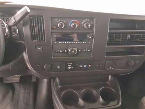Used 2024 Chevrolet Express 3500 LT w/ LT Preferred Equipment Group image 21