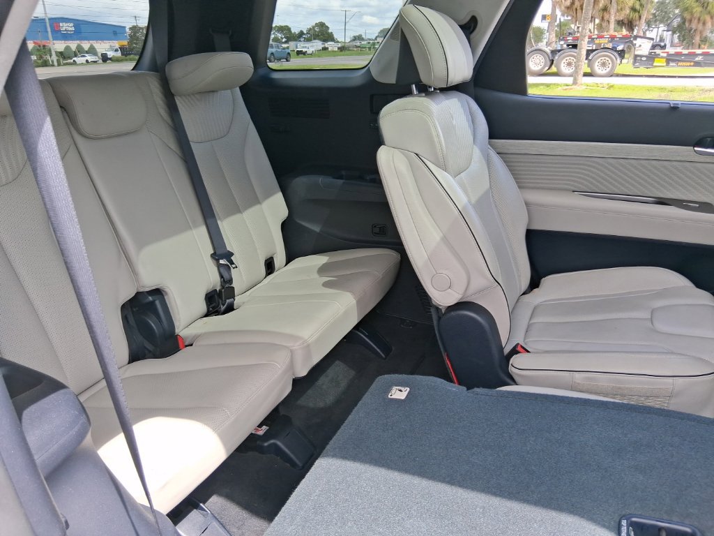 Used 2024 Hyundai Palisade Calligraphy AWD/4WD image 21