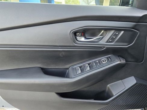 Used 2023 Honda Accord Sport image 17