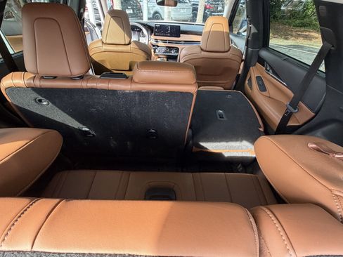 Used 2023 INFINITI QX60 Sensory AWD/4WD image 49