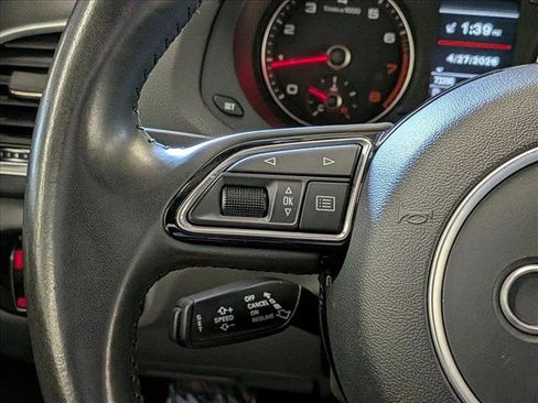 Used 2018 Audi Q3 2.0T Premium Plus w/ Premium Plus Package AWD/4WD image 12