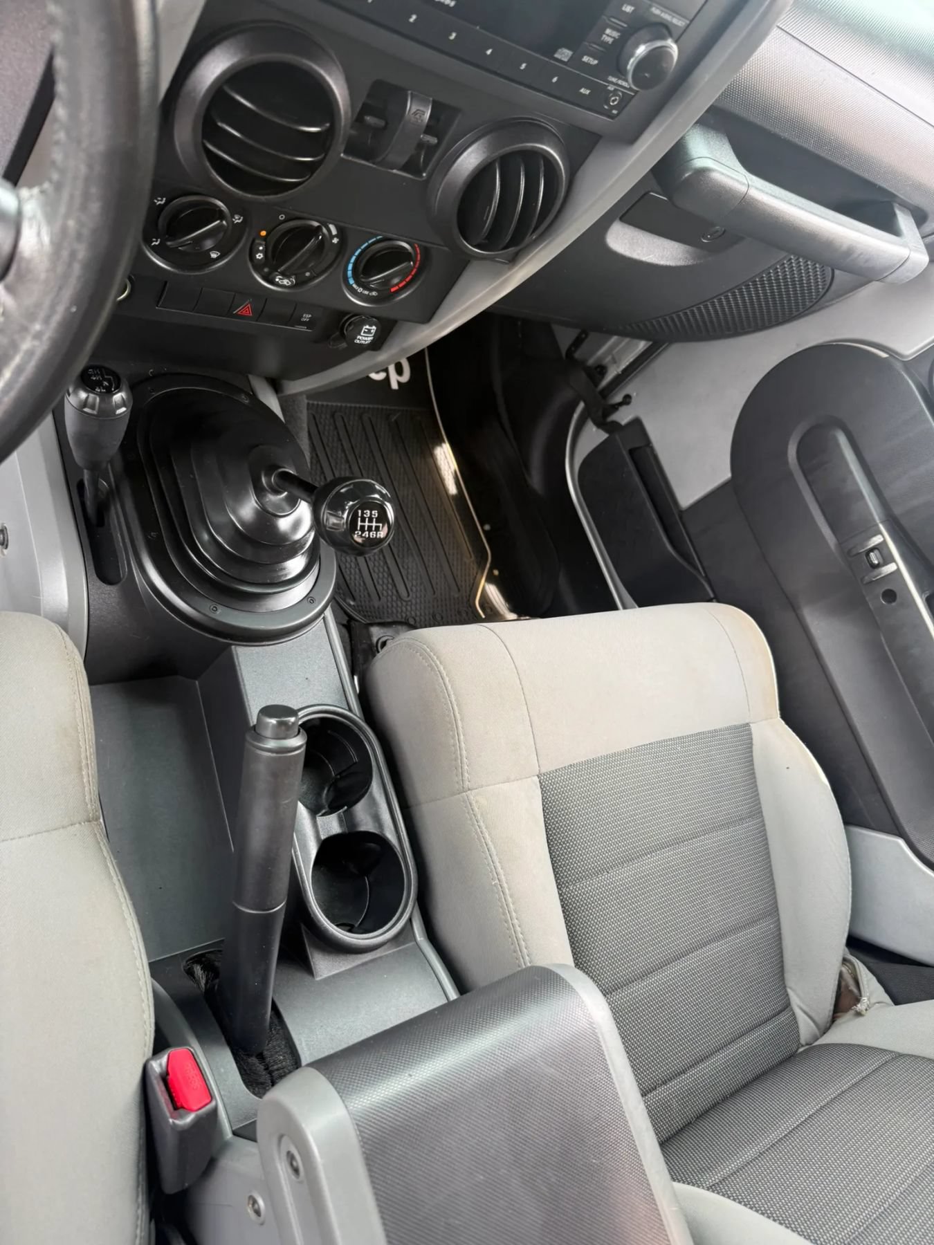 Used 2008 Jeep Wrangler X AWD/4WD image 15