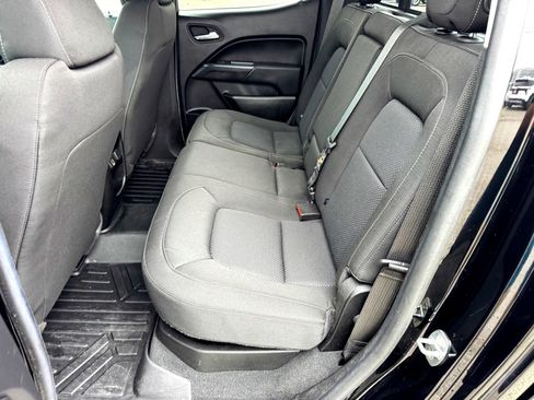 Used 2021 Chevrolet Colorado LT w/ LT Convenience Package RWD image 16