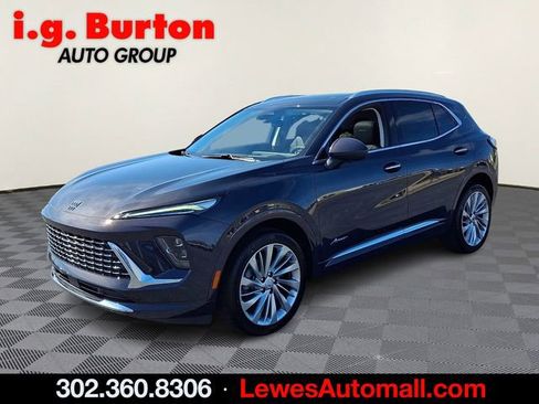 New 2026 Buick Envision Avenir image 2