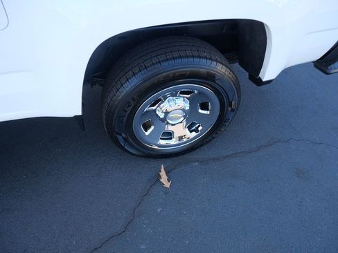 Used 2021 Chevrolet Colorado W/T w/ WT Convenience Package image 30