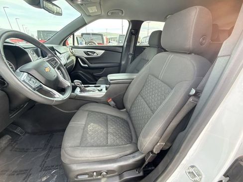 Used 2022 Chevrolet Blazer LT image 11