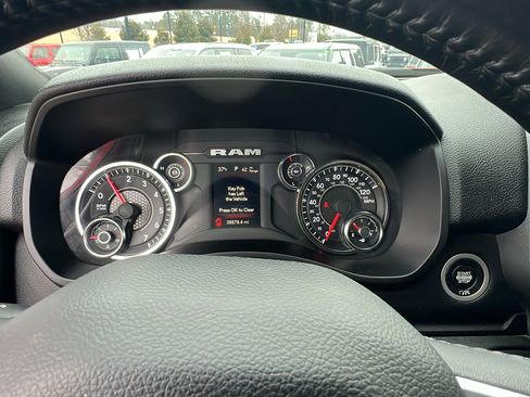 Used 2024 RAM 2500 Big Horn w/ Bed Utility Group image 29