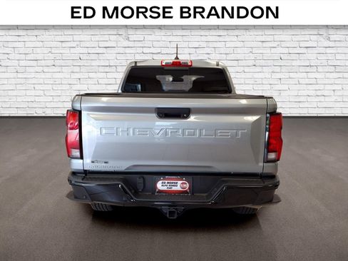 Used 2025 Chevrolet Colorado Z71 AWD/4WD image 4